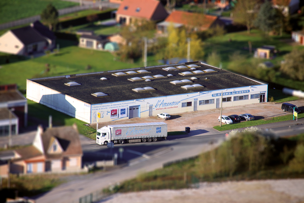 Vue aérienne des locaux de L'Ascenseur Confection